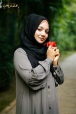 Abaya E Aseemah