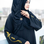 Calligraphy Abaya: Zim