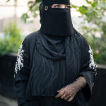 Mehra Karchupi Abaya