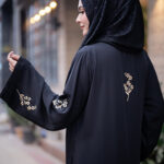 Abaya E Nabila