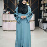 Abaya E Neelam