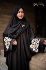 Zaharaat Embroidery Farasha - Image 3