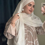 Abaya E Zia in Print