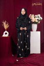 Sayeka Karchupi Kaftan