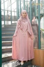Wardiya Karchupi Abaya - Image 5