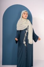 Rastifa Embroidered Karchupi Abaya - Image 2