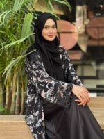 Dubai Imported Velvet Abaya - Image 2