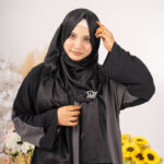 Abaya E Liana