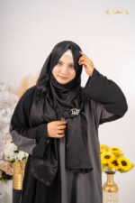 Abaya E Liana
