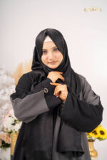Liyana Contrasted Abaya - Image 3